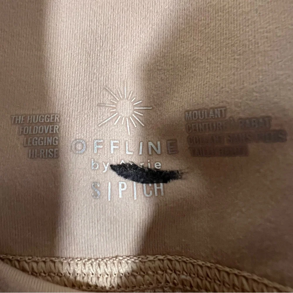 Offline by Aerie women's The‎ Hugger Foldover legging high rise small beige NWOT - Picture 6 of 15